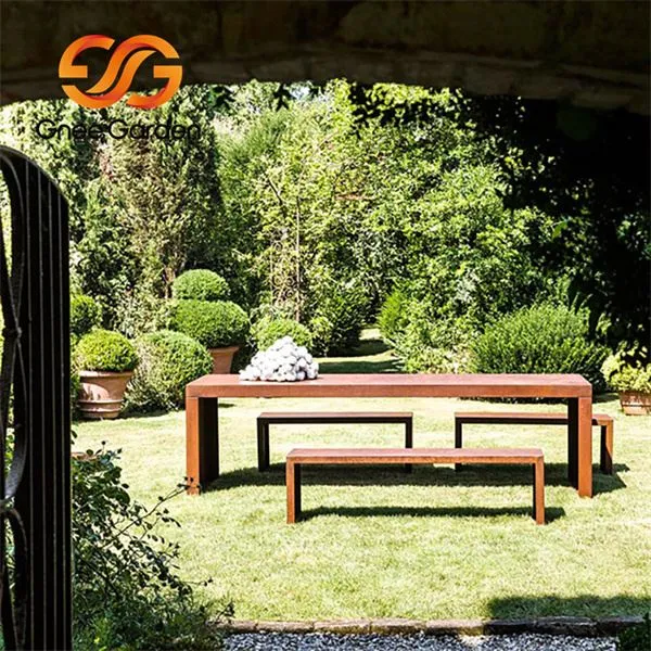 Bancos y mesas de acero corten