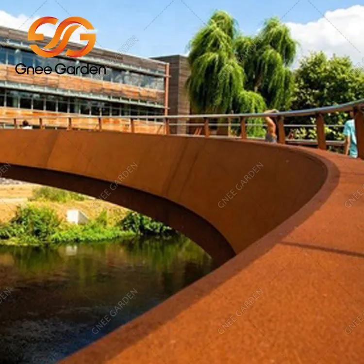 Puente del parque de acero corten