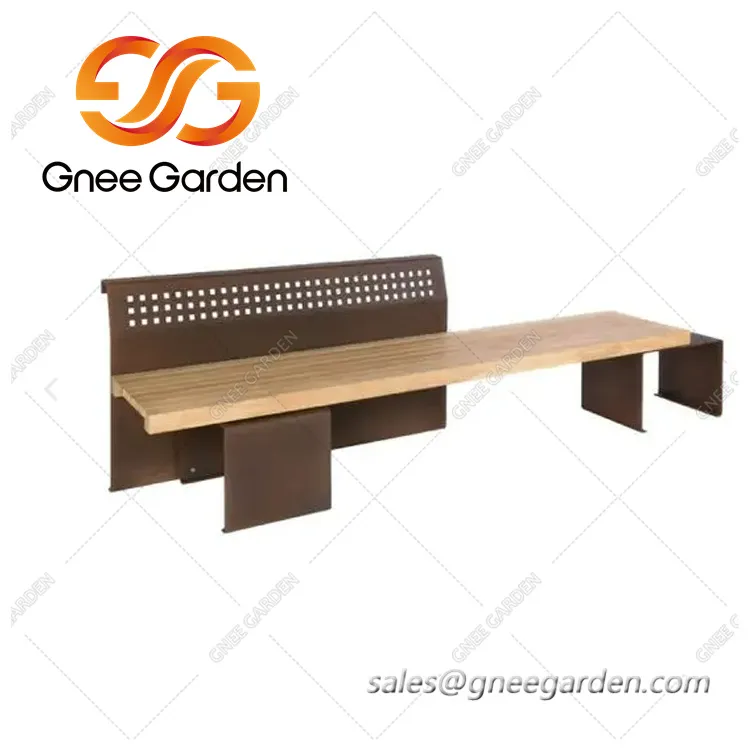 Conjunto de muebles de exterior industriales de acero corten